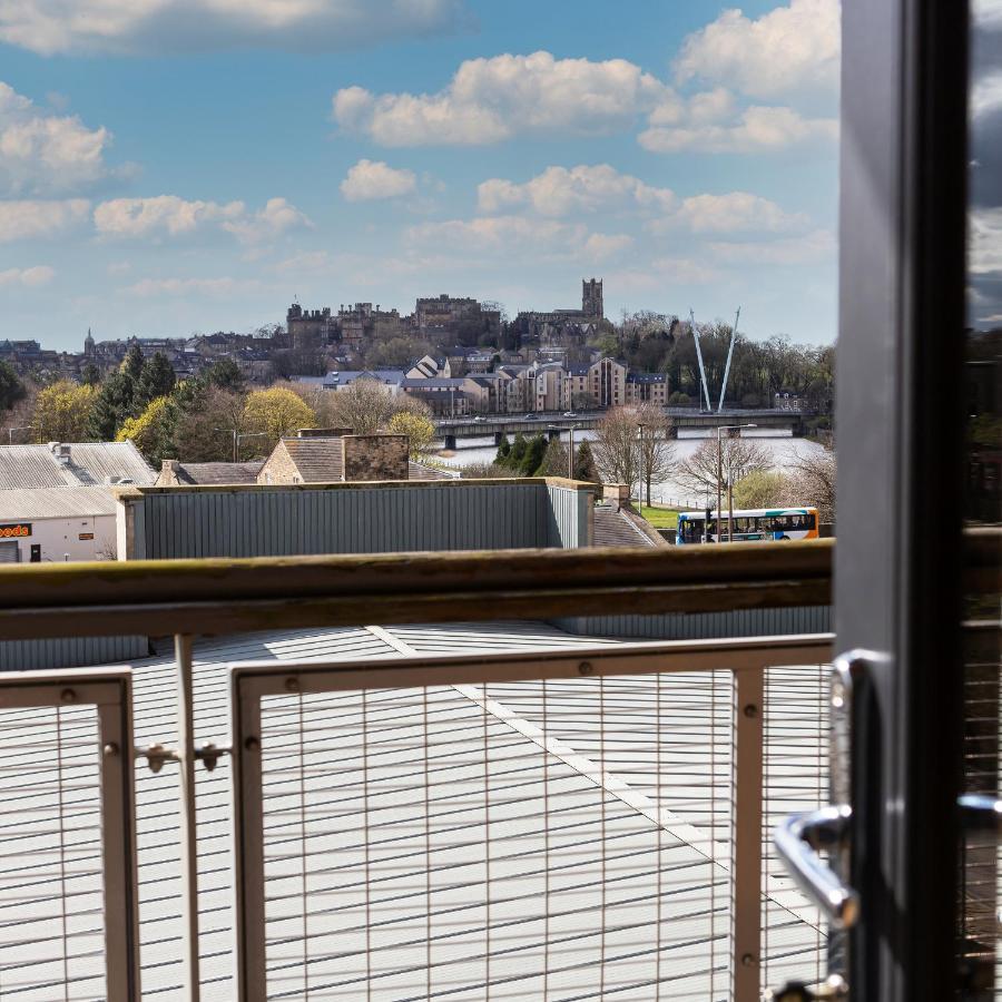 Bridge Square Apartments Lancaster Bagian luar foto