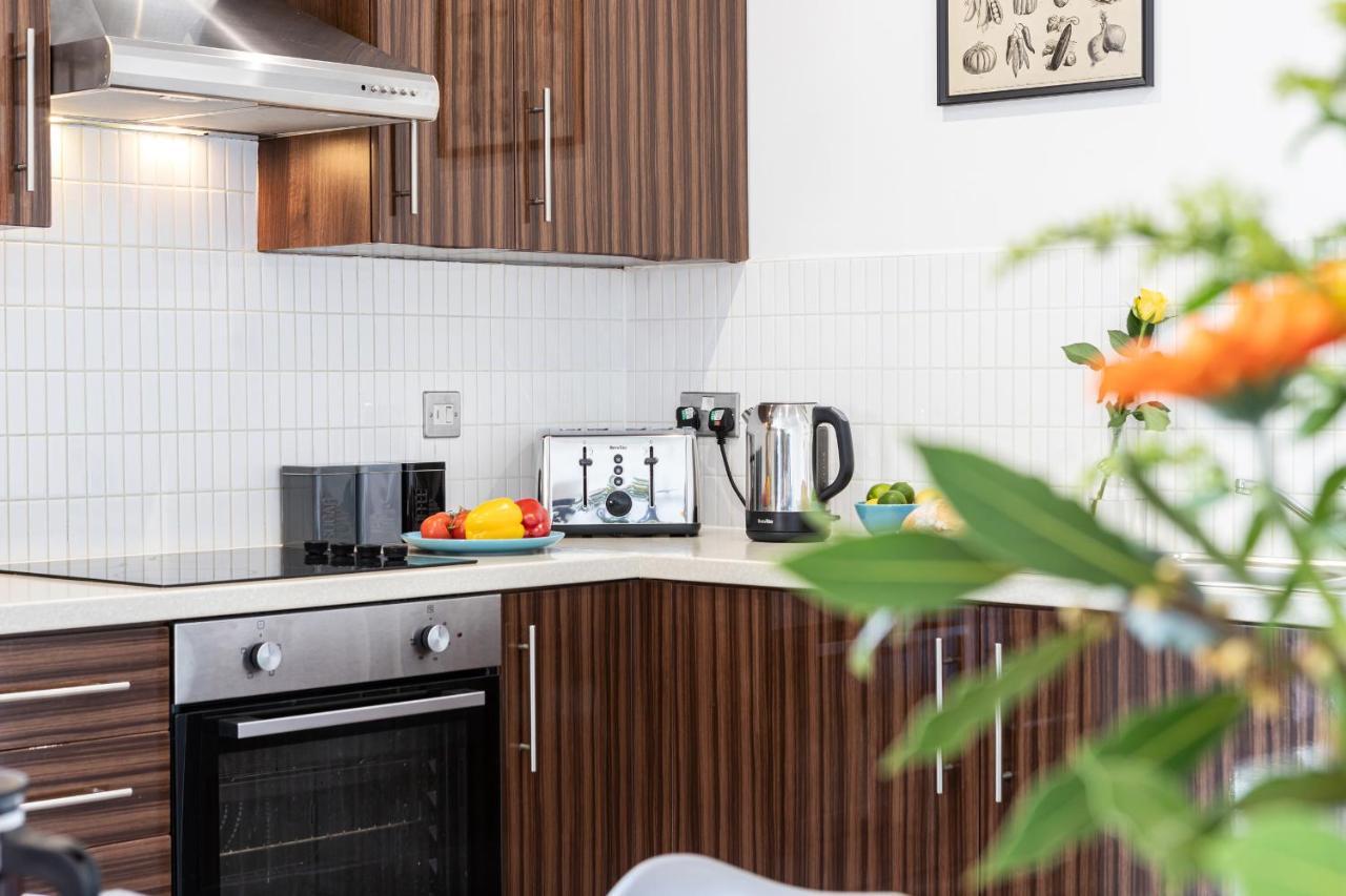Bridge Square Apartments Lancaster Bagian luar foto