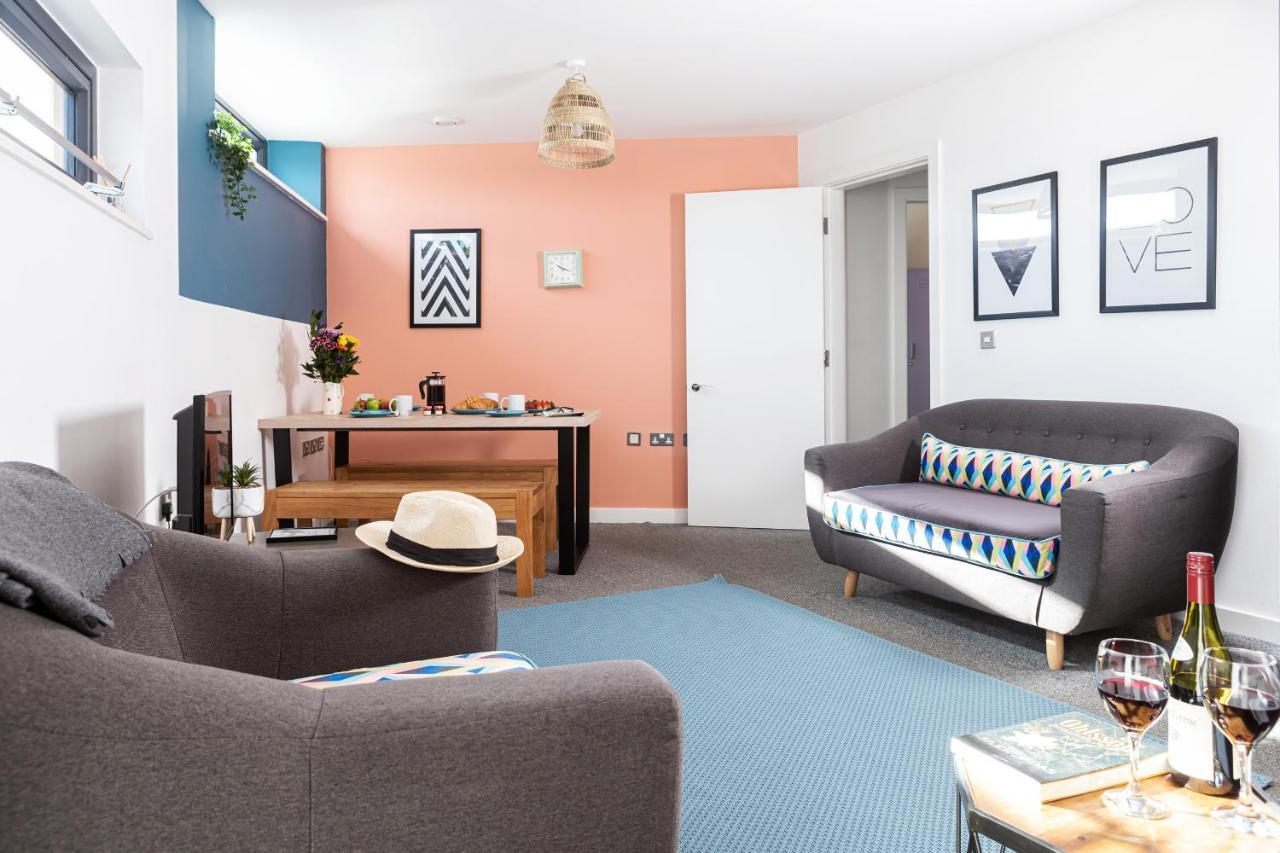 Bridge Square Apartments Lancaster Bagian luar foto