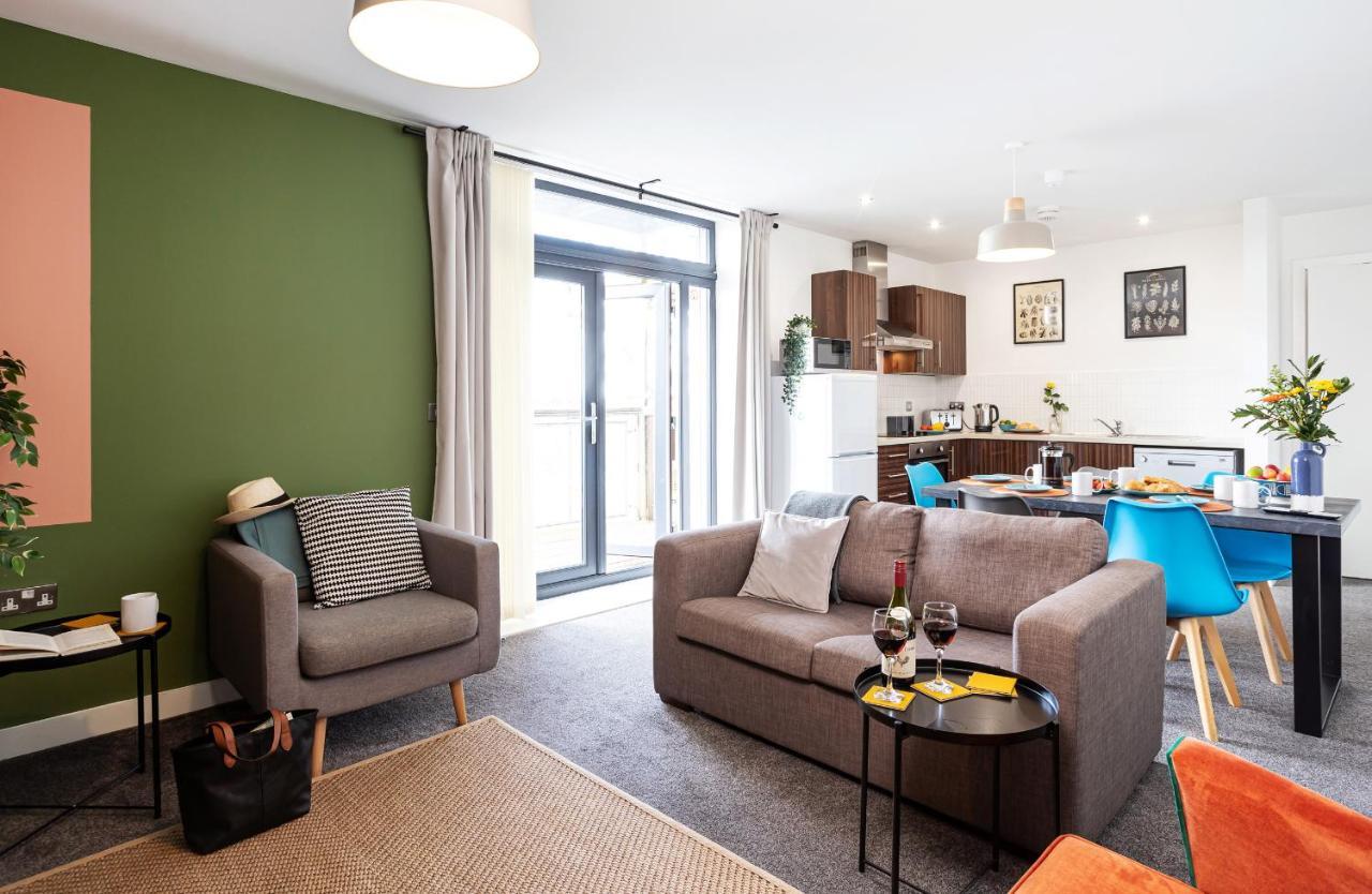 Bridge Square Apartments Lancaster Bagian luar foto
