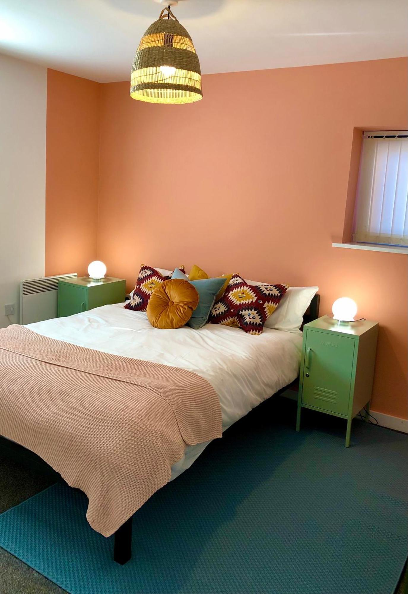 Bridge Square Apartments Lancaster Bagian luar foto